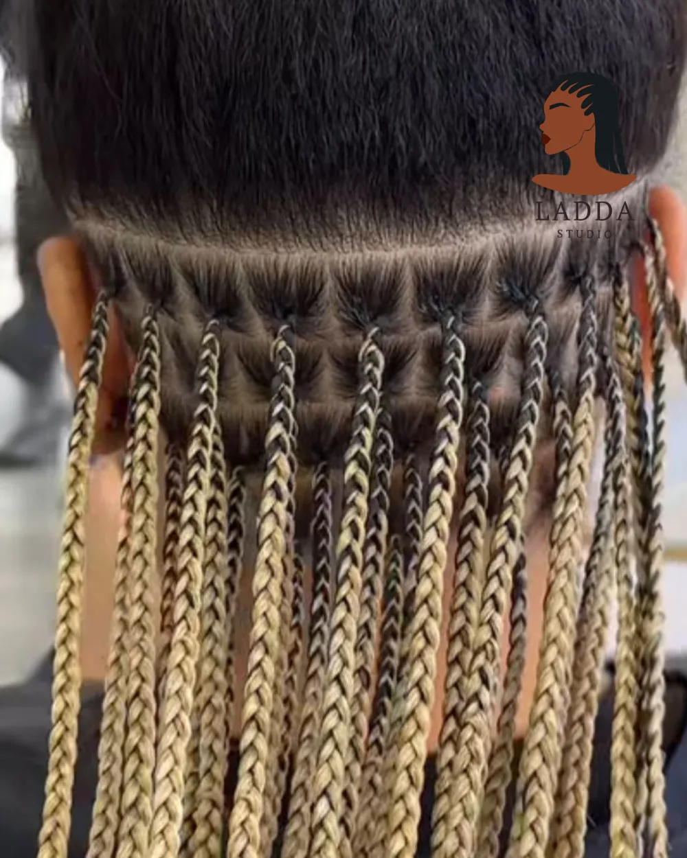 Afrika örgüsü dip ve desen detayı — Ladda Studio Beşiktaş İstanbul